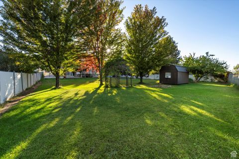 Tiny photo for 2002 E DEER RUN DR RUN, South Weber, UT 84405 (MLS # 2113748)