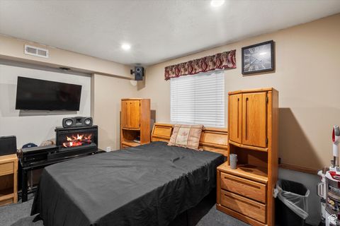 Tiny photo for 2002 E DEER RUN DR RUN, South Weber, UT 84405 (MLS # 2113748)