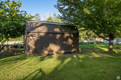 Tiny photo for 2002 E DEER RUN DR RUN, South Weber, UT 84405 (MLS # 2113748)