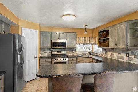 Tiny photo for 2002 E DEER RUN DR RUN, South Weber, UT 84405 (MLS # 2113748)