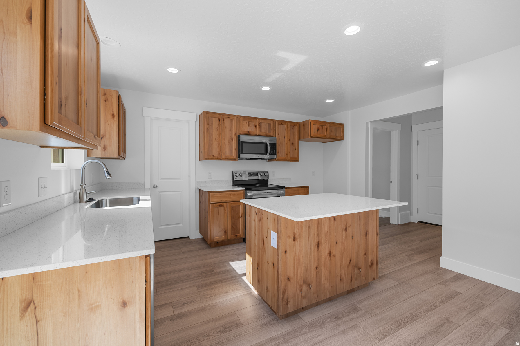 MELLOR AT SPANISH FORK - Residential