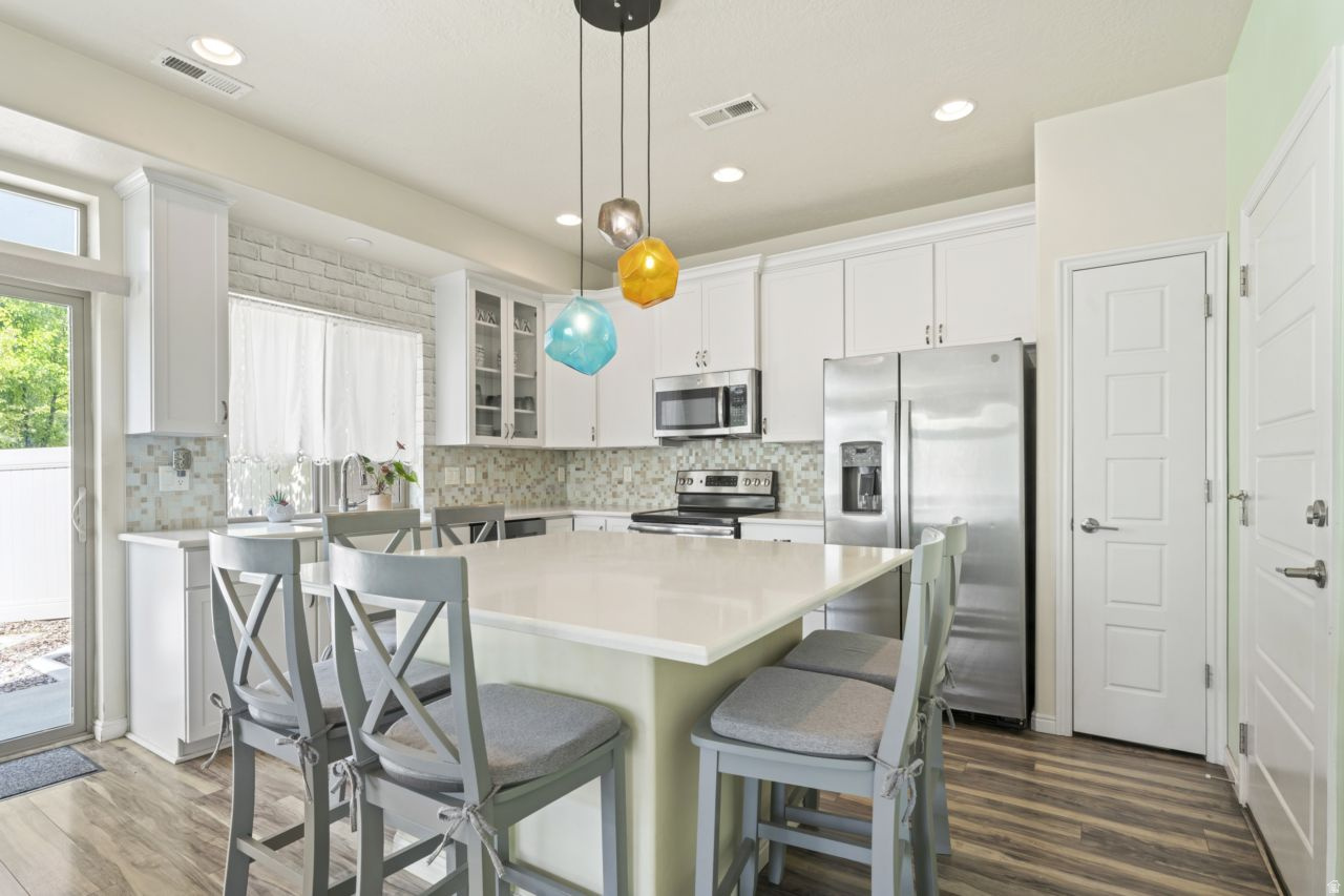 SOUTH POINT - Residential