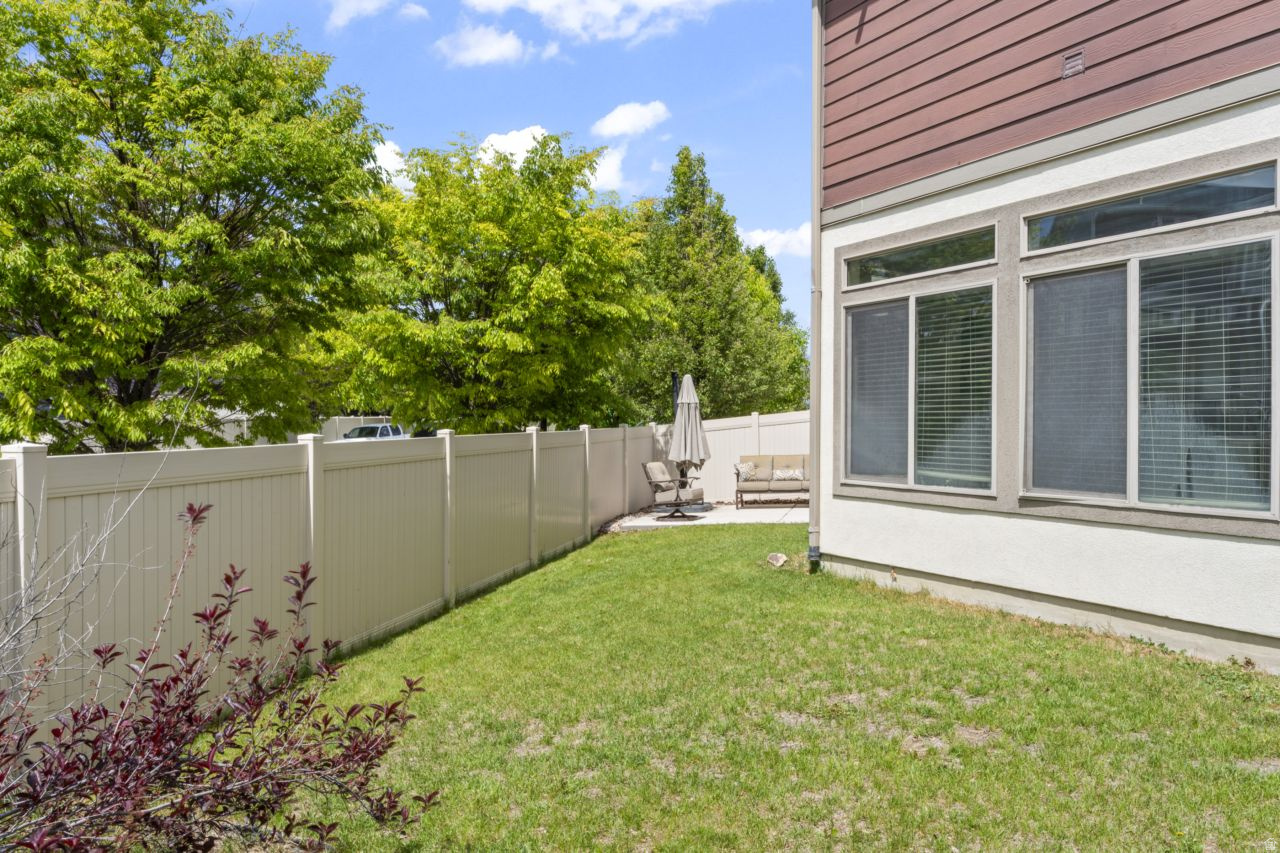 SOUTH POINT - Residential