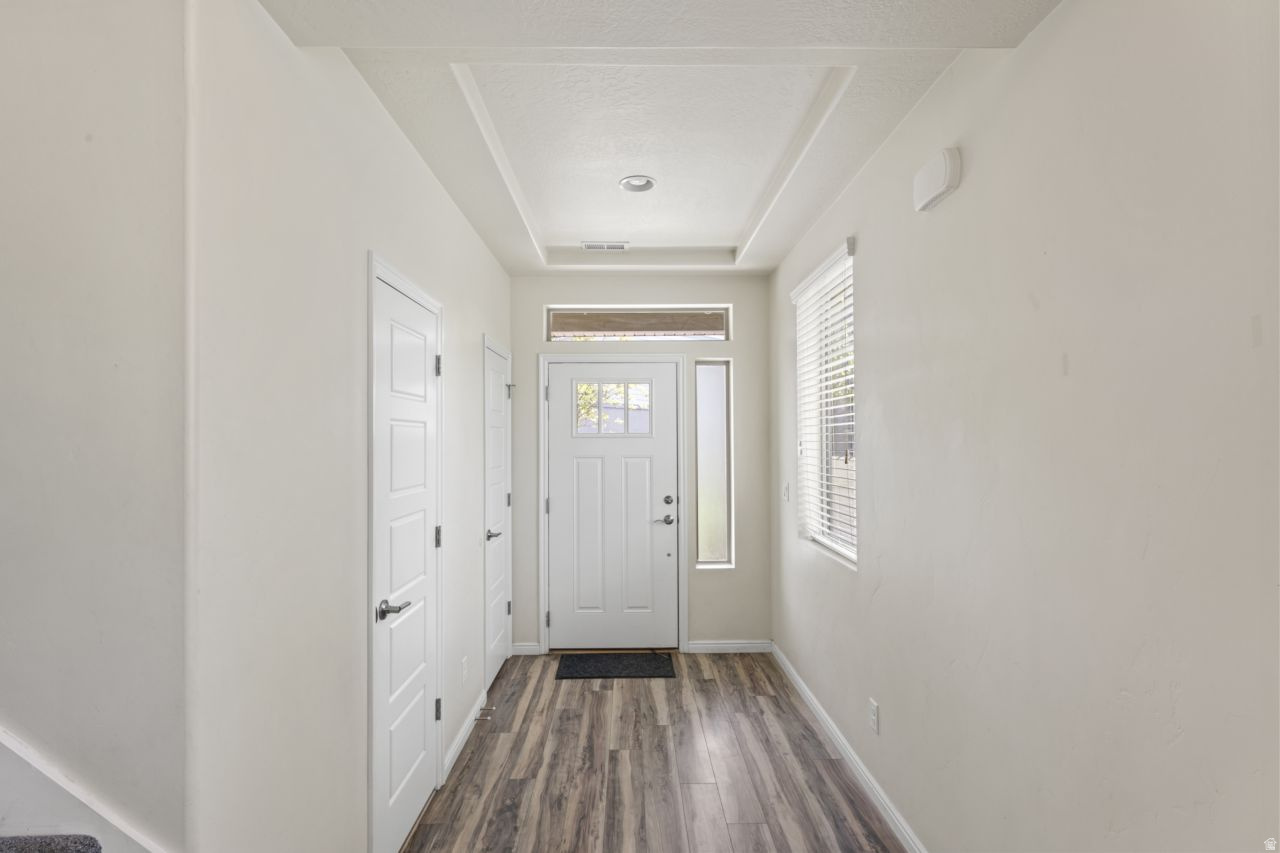 SOUTH POINT - Residential