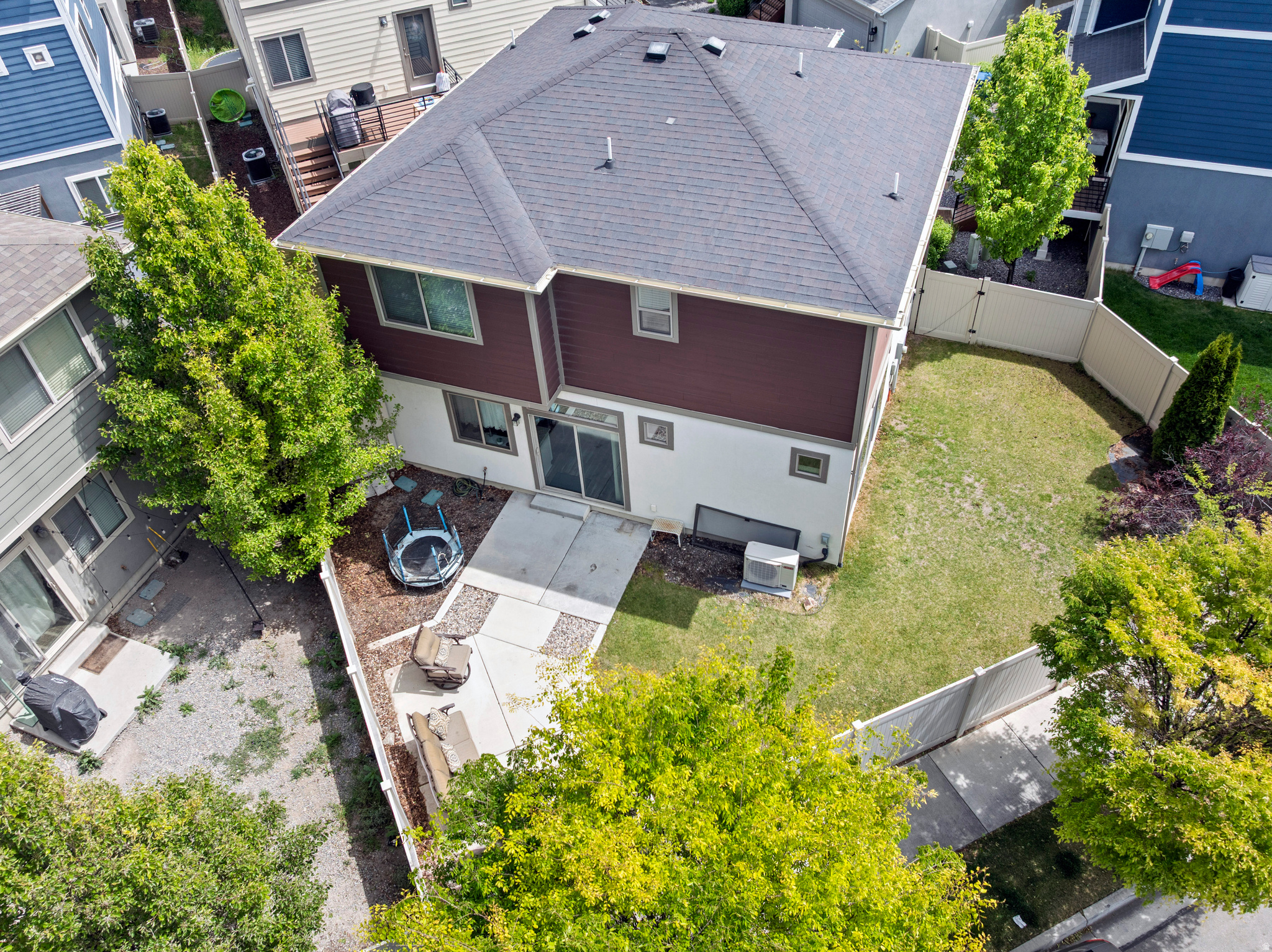 SOUTH POINT - Residential