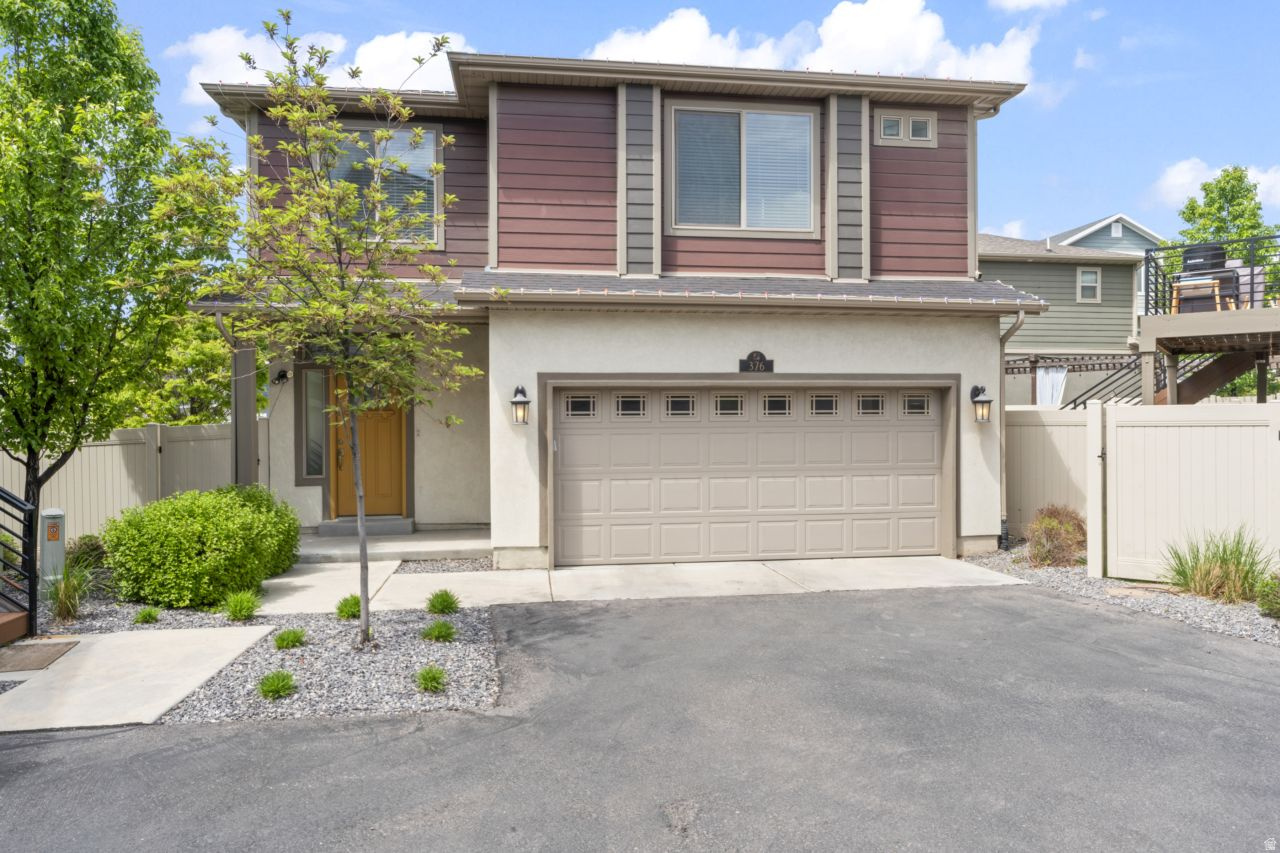 SOUTH POINT - Residential