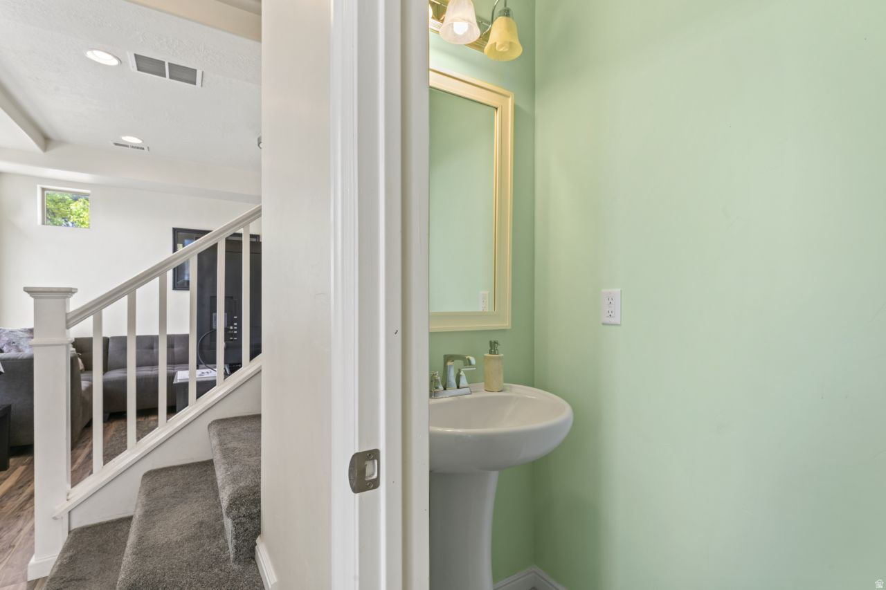 SOUTH POINT - Residential