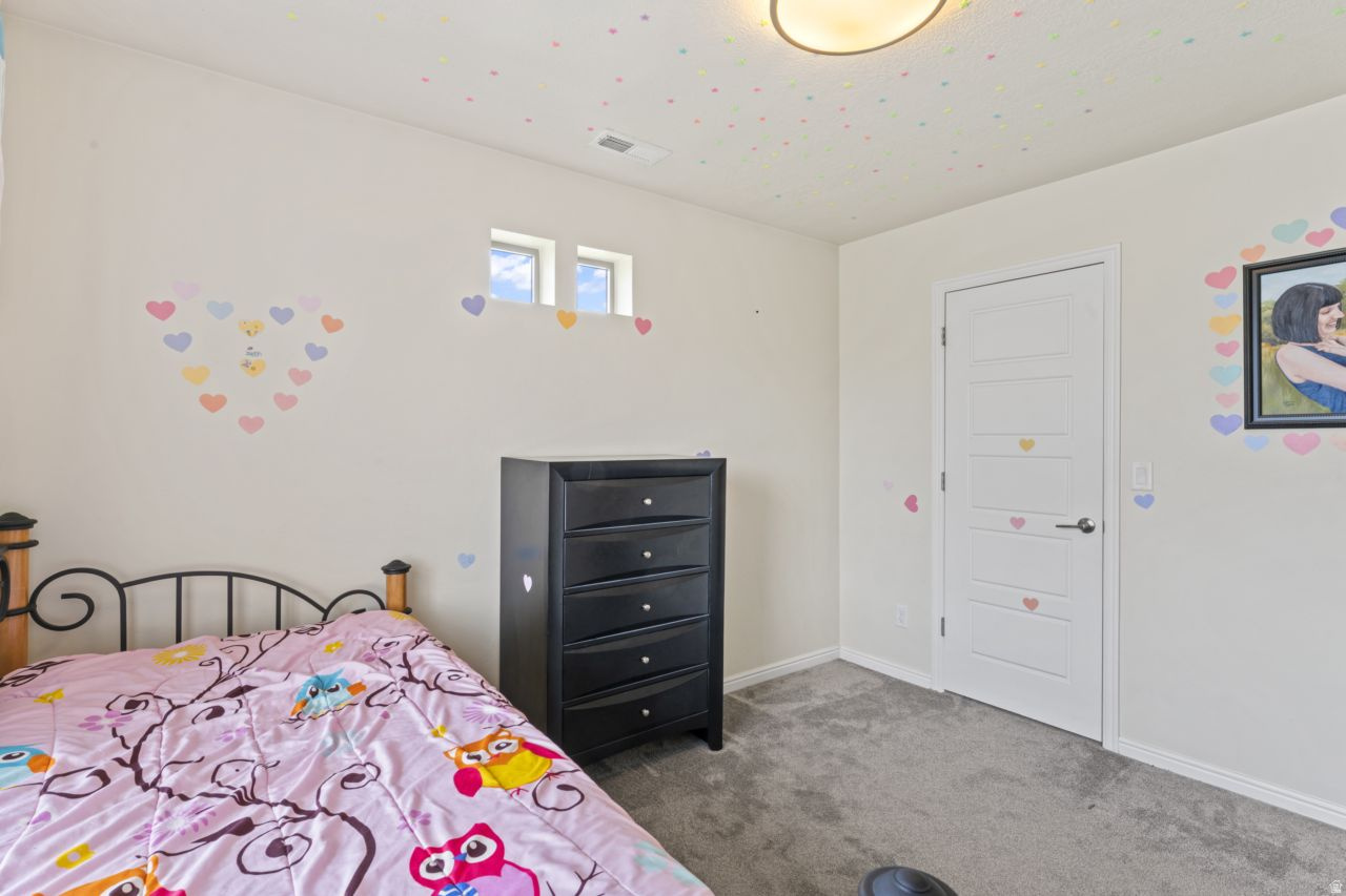 SOUTH POINT - Residential