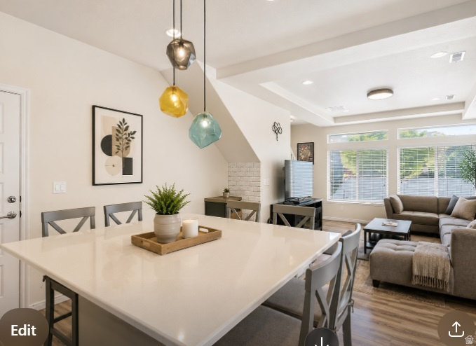 SOUTH POINT - Residential