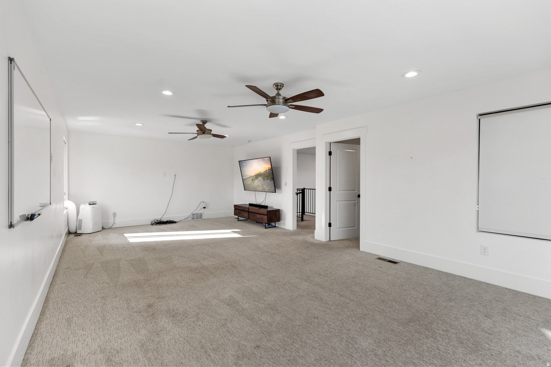 SUNSET RIDGE - Residential