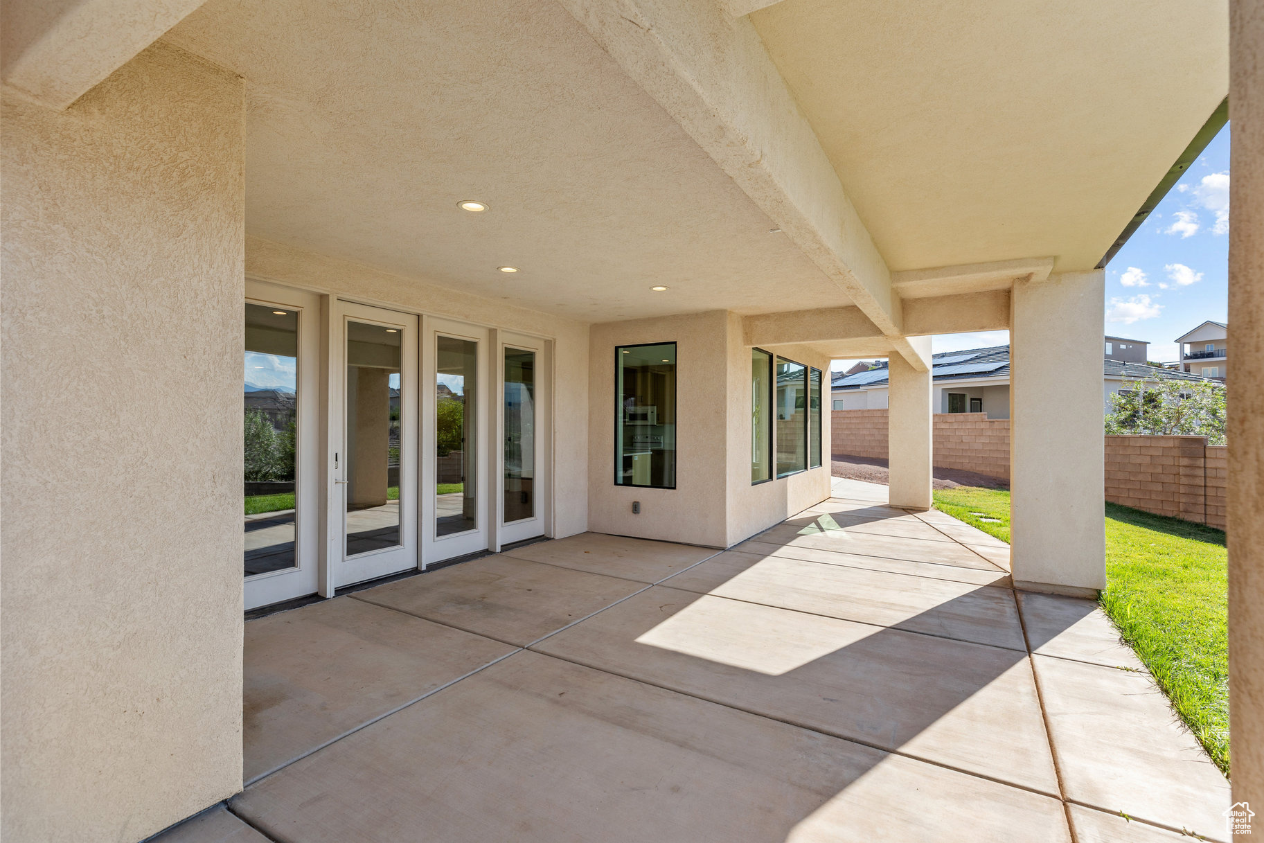 SUNSET RIDGE - Residential