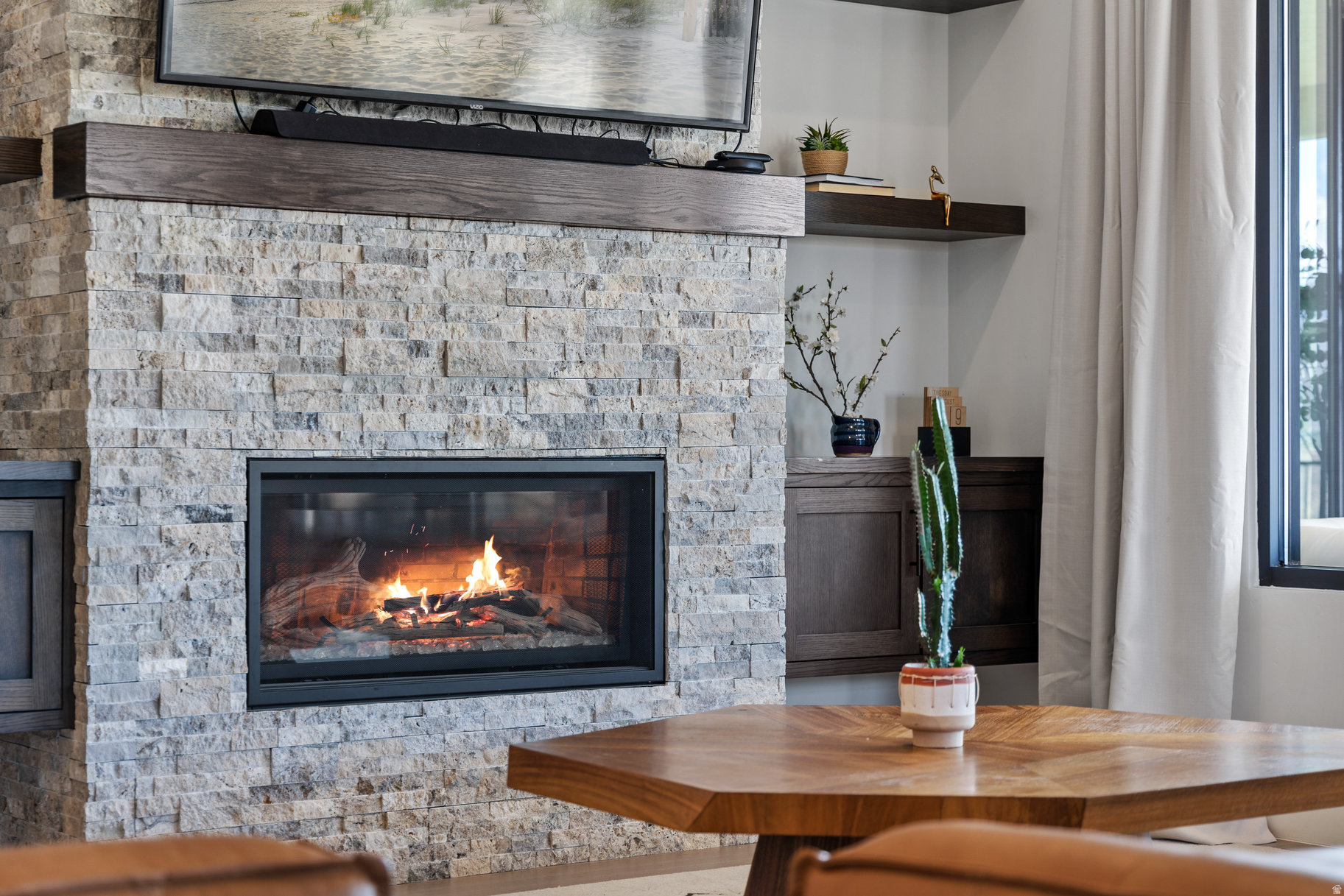 SUNSET RIDGE - Residential