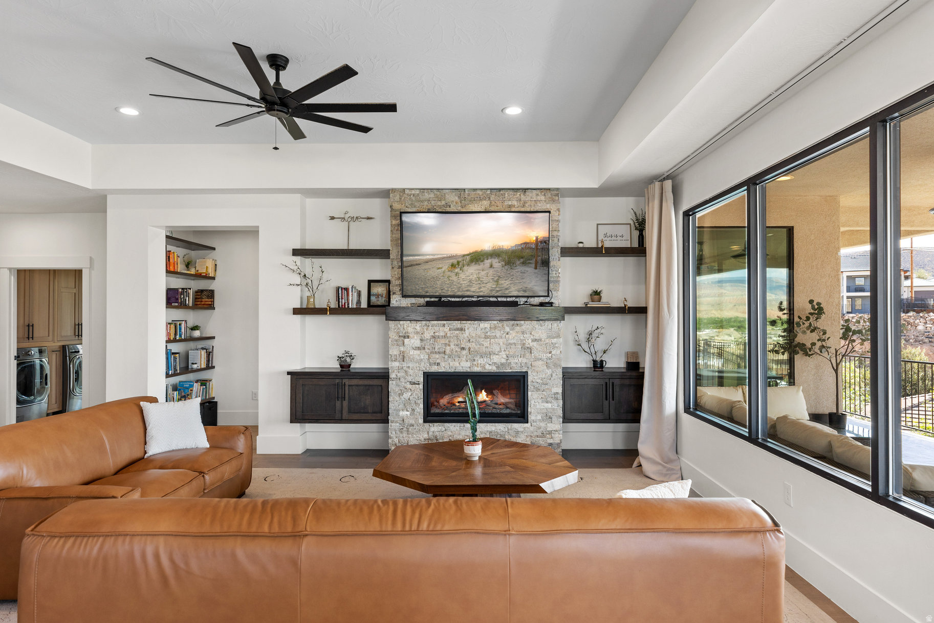 SUNSET RIDGE - Residential