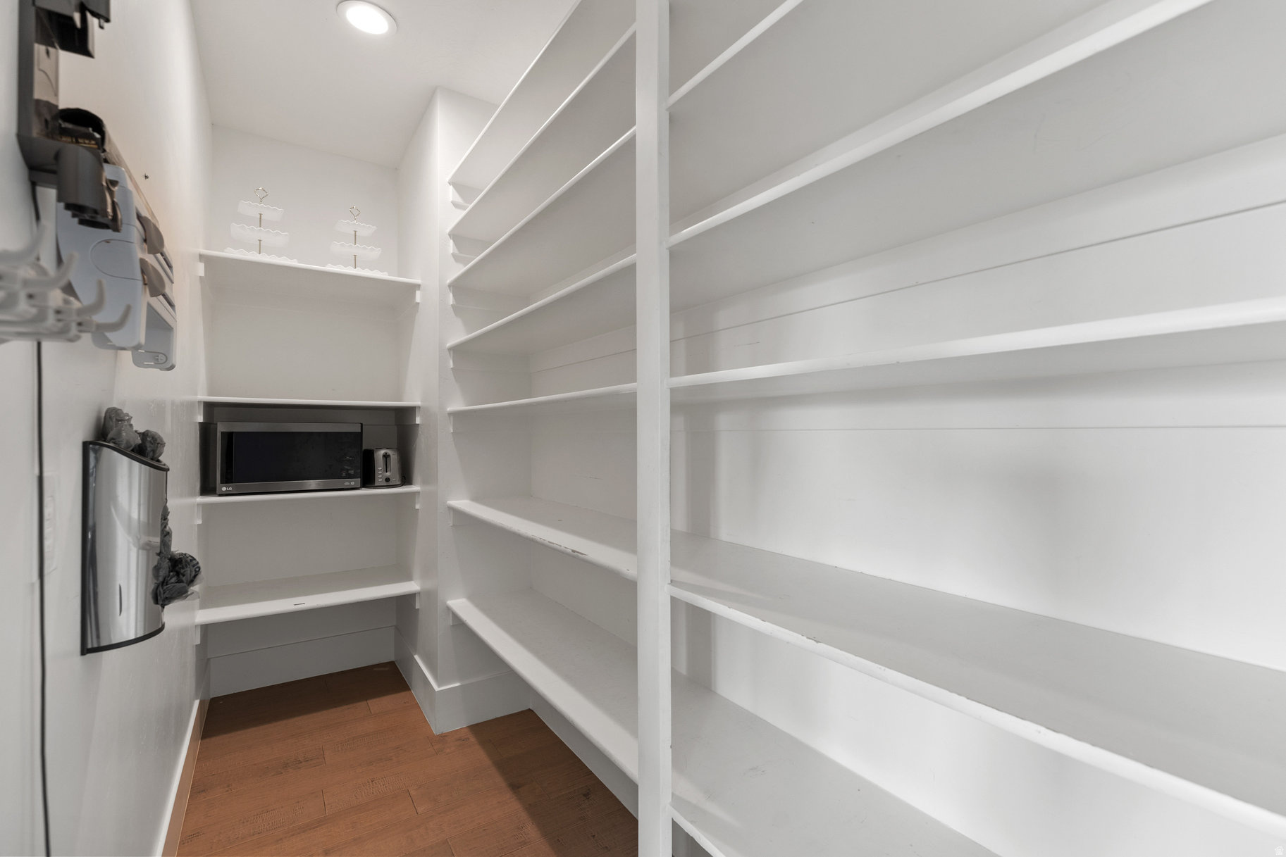 SUNSET RIDGE - Residential