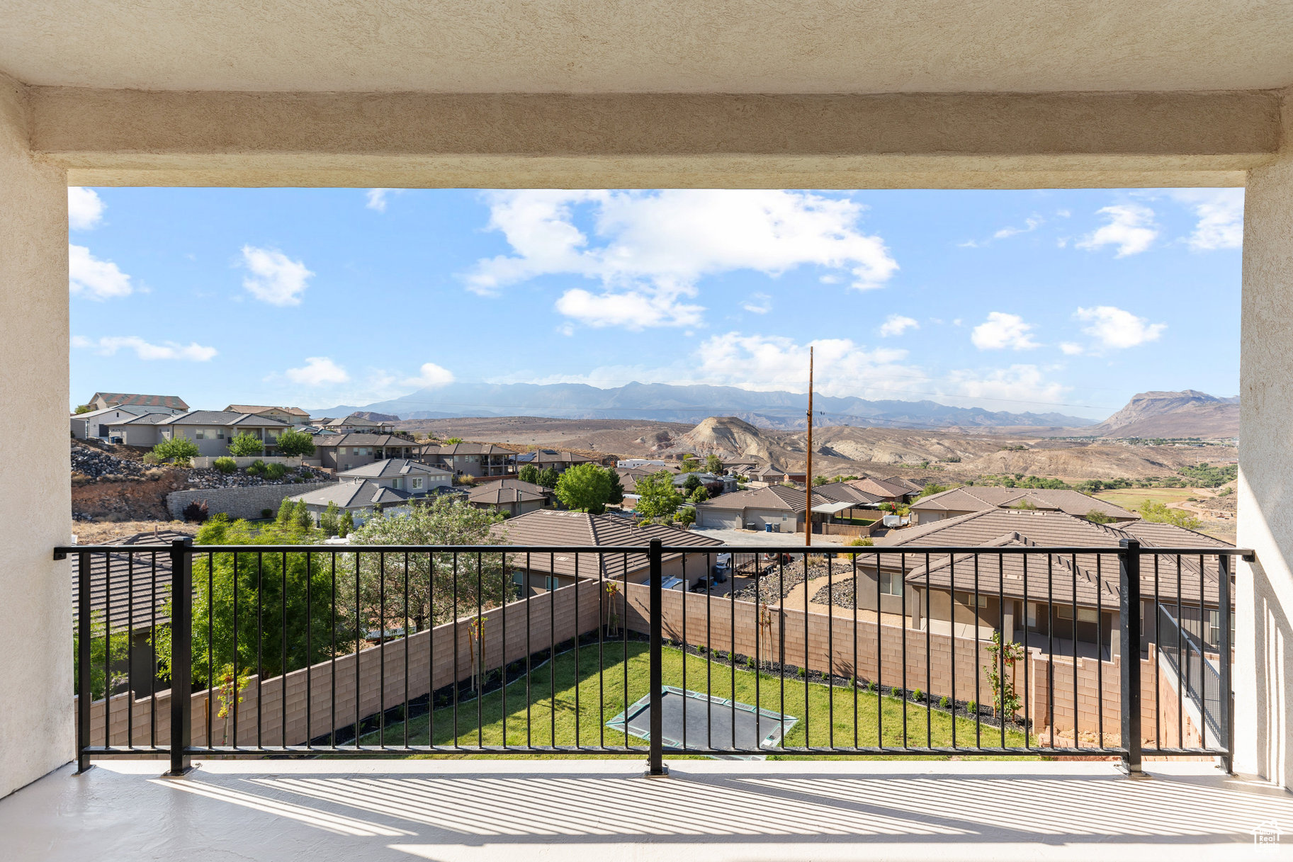 SUNSET RIDGE - Residential