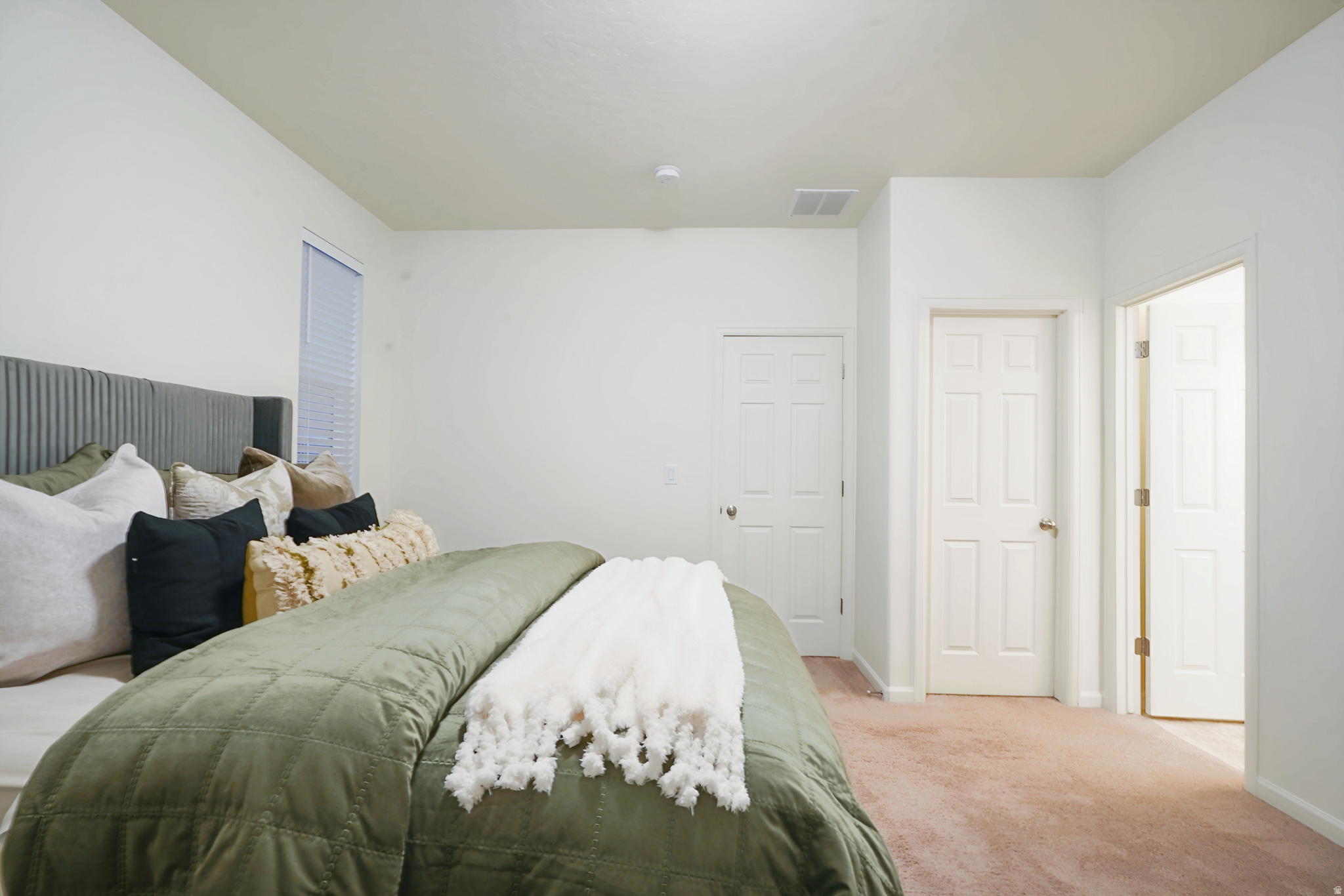 ARROWHEAD PARK - Residential