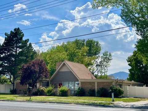Photo of 5934 S COUGAR LN W, Kearns, UT 84118 (MLS # 2170161)
