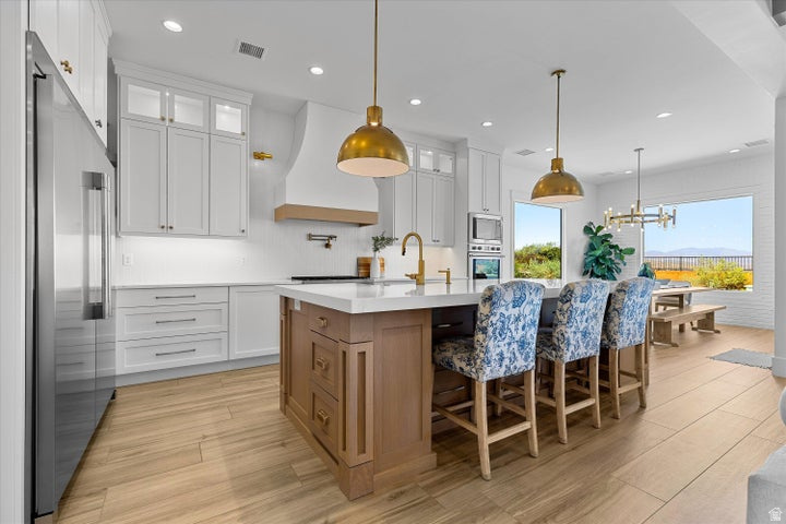 TEAKWOOD 5 - Residential
