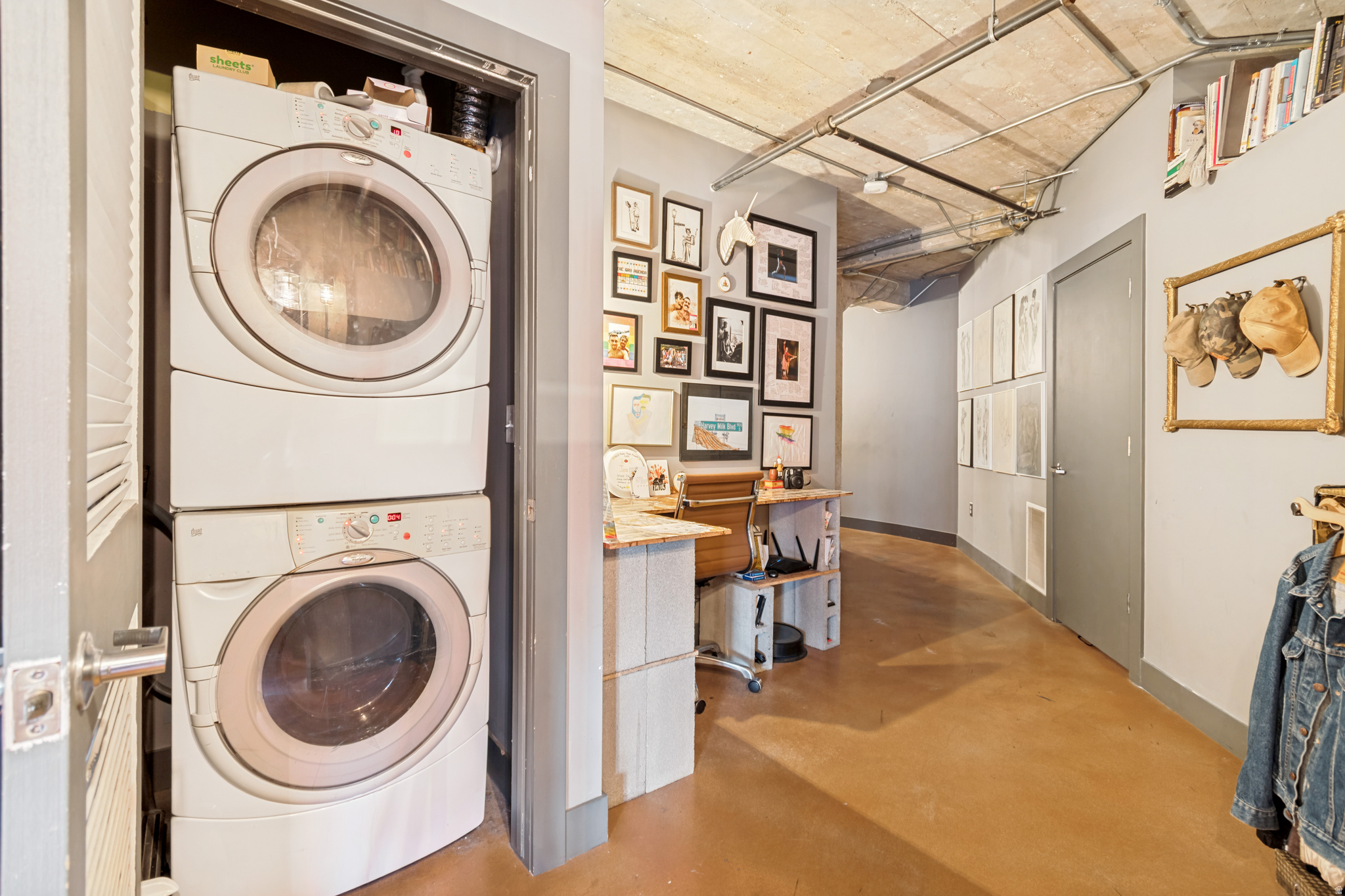 WESTGATE LOFTS - Residential