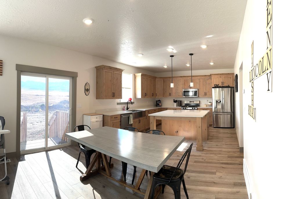 Photo of 386 S AMBER DR #508, Grantsville, UT 84029 (MLS # 2114651)