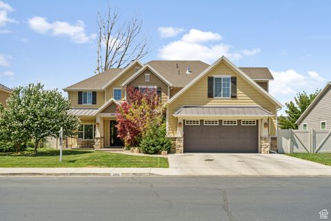 Photo of 1694 S 710 E, Lehi, UT 84043 (MLS # 2096809)