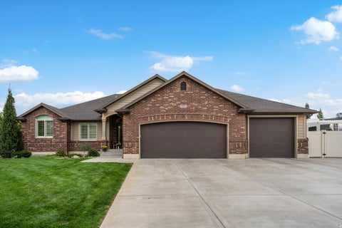 Tiny photo for 873 N 2550 W, Layton, UT 84041 (MLS # 2185995)