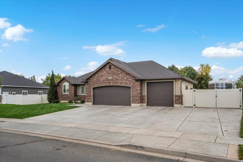 Tiny photo for 873 N 2550 W, Layton, UT 84041 (MLS # 2185995)
