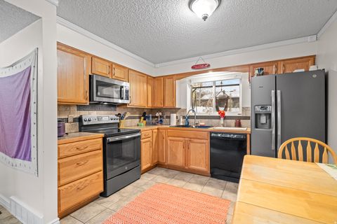 Tiny photo for 2349 W CHATEAU DR, Roy, UT 84067 (MLS # 2127391)