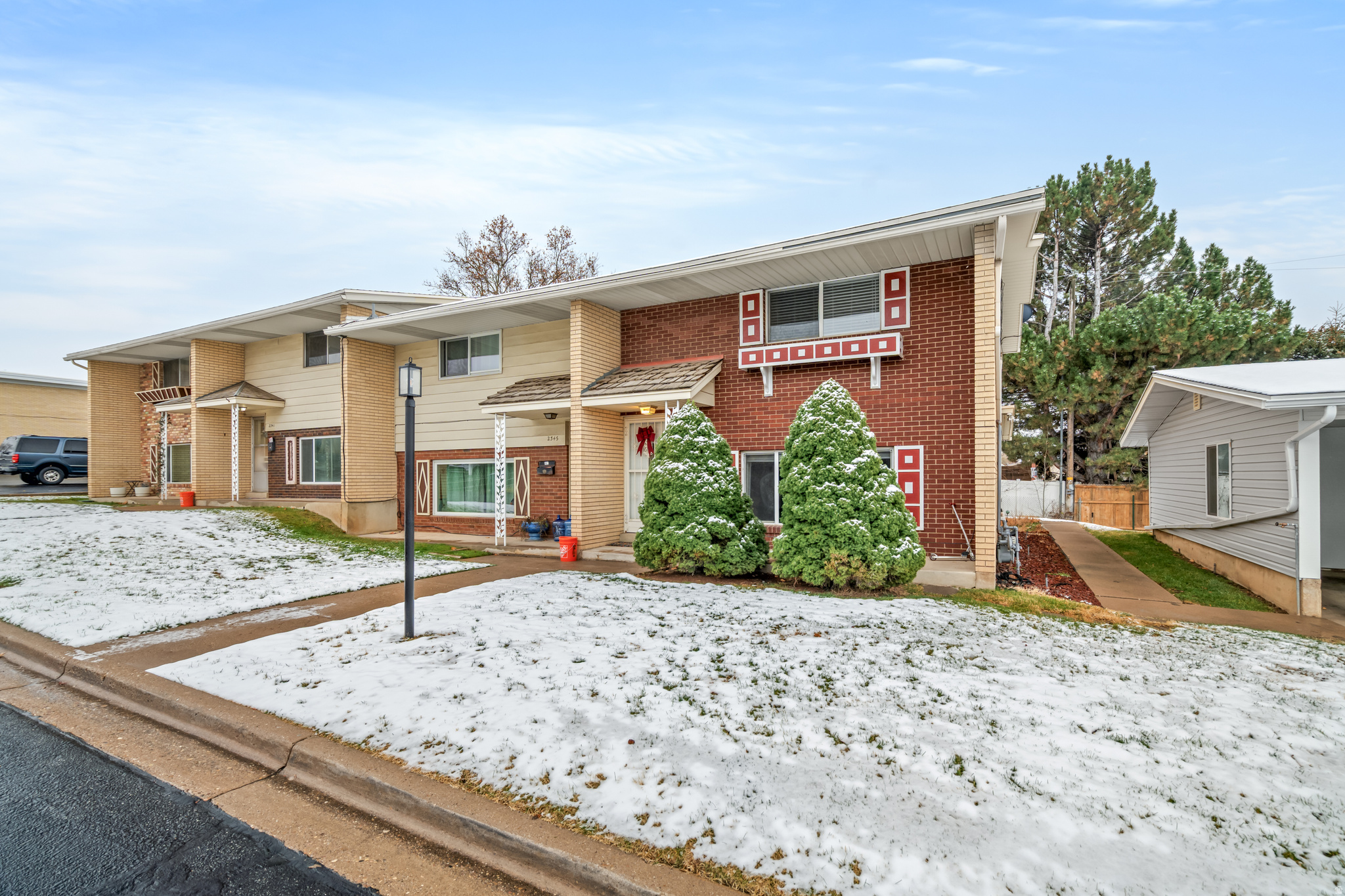 CHATEAU PARK - Residential