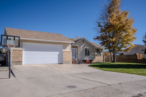 Tiny photo for 311 S DAFFEY DR, Salina, UT 84654 (MLS # 2120743)