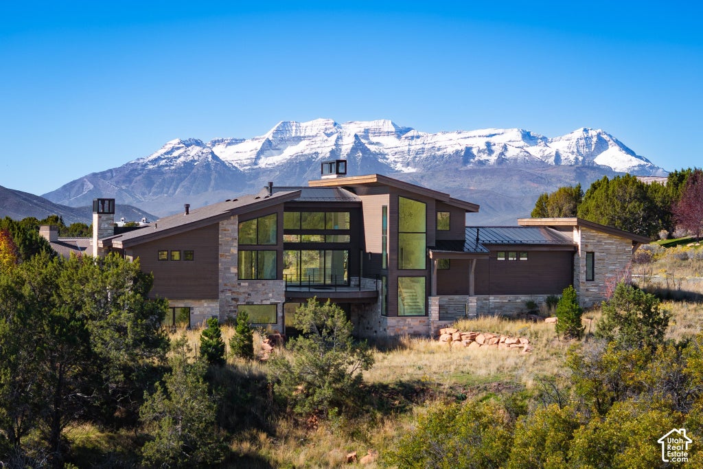 Photo of 3035 E CORRAL PEAK CIR, Heber City, UT 84032 (MLS # 2192393)