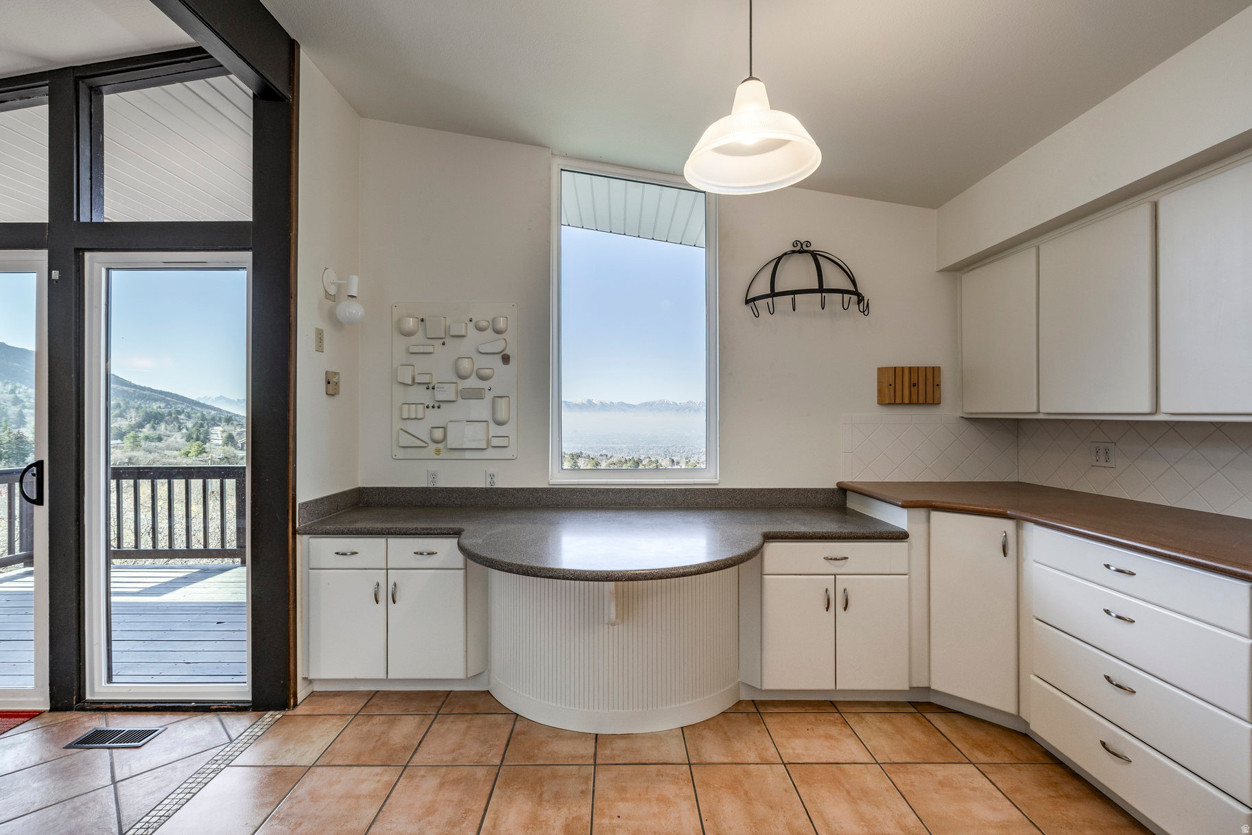 MOUNT OLYMPUS PARK - Residential