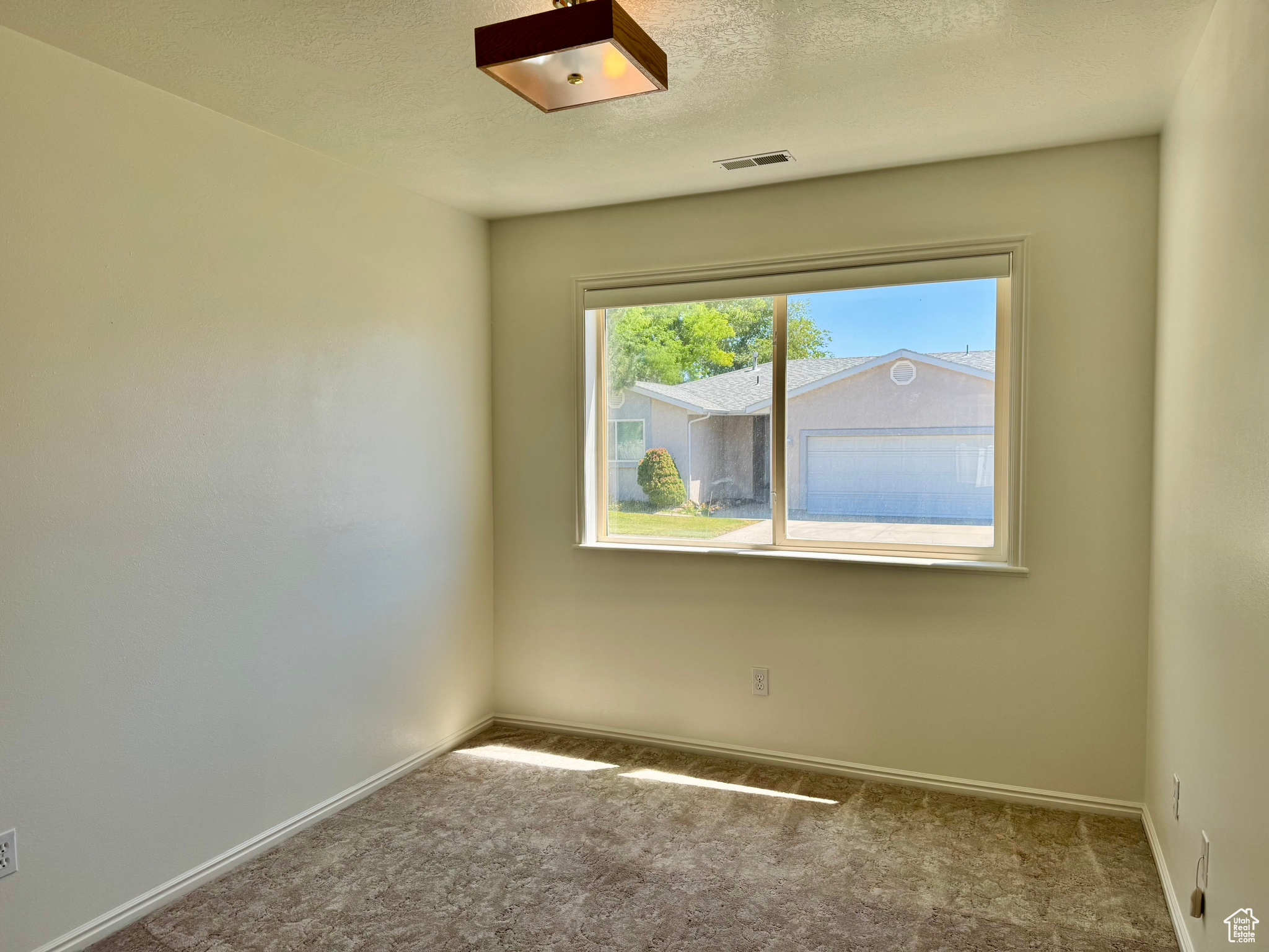 TOPAZ TOWNHOMES - Residential