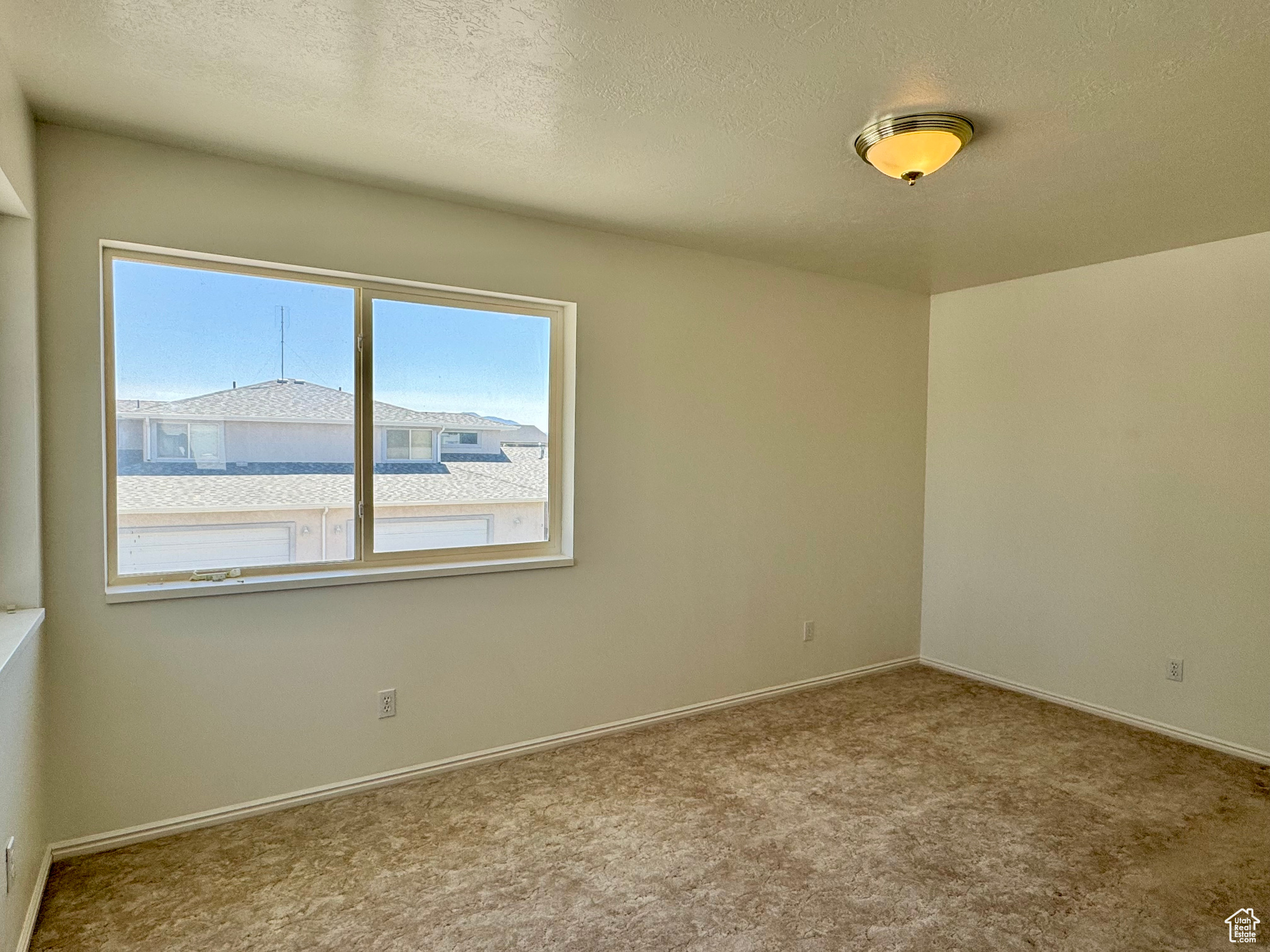 TOPAZ TOWNHOMES - Residential