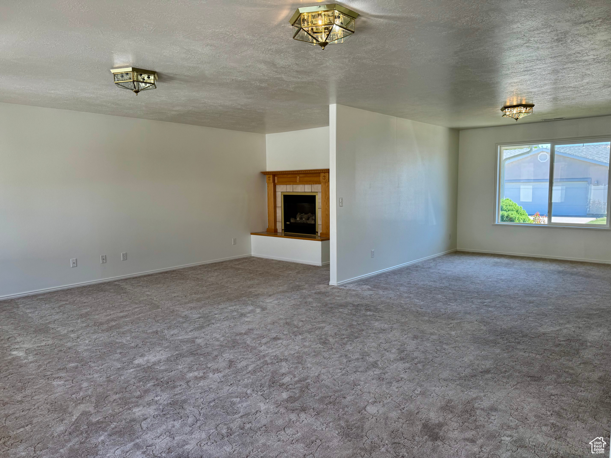 TOPAZ TOWNHOMES - Residential
