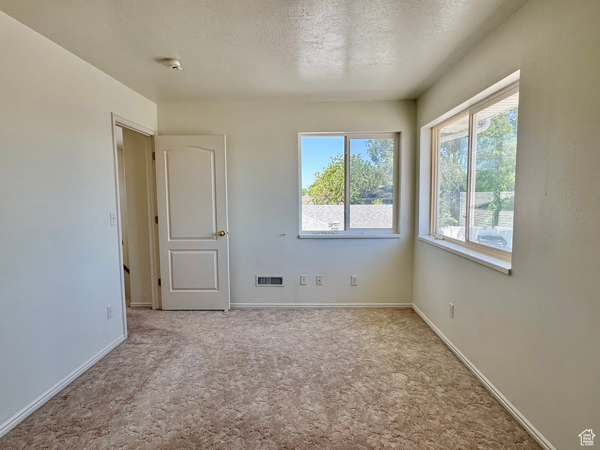 TOPAZ TOWNHOMES - Residential