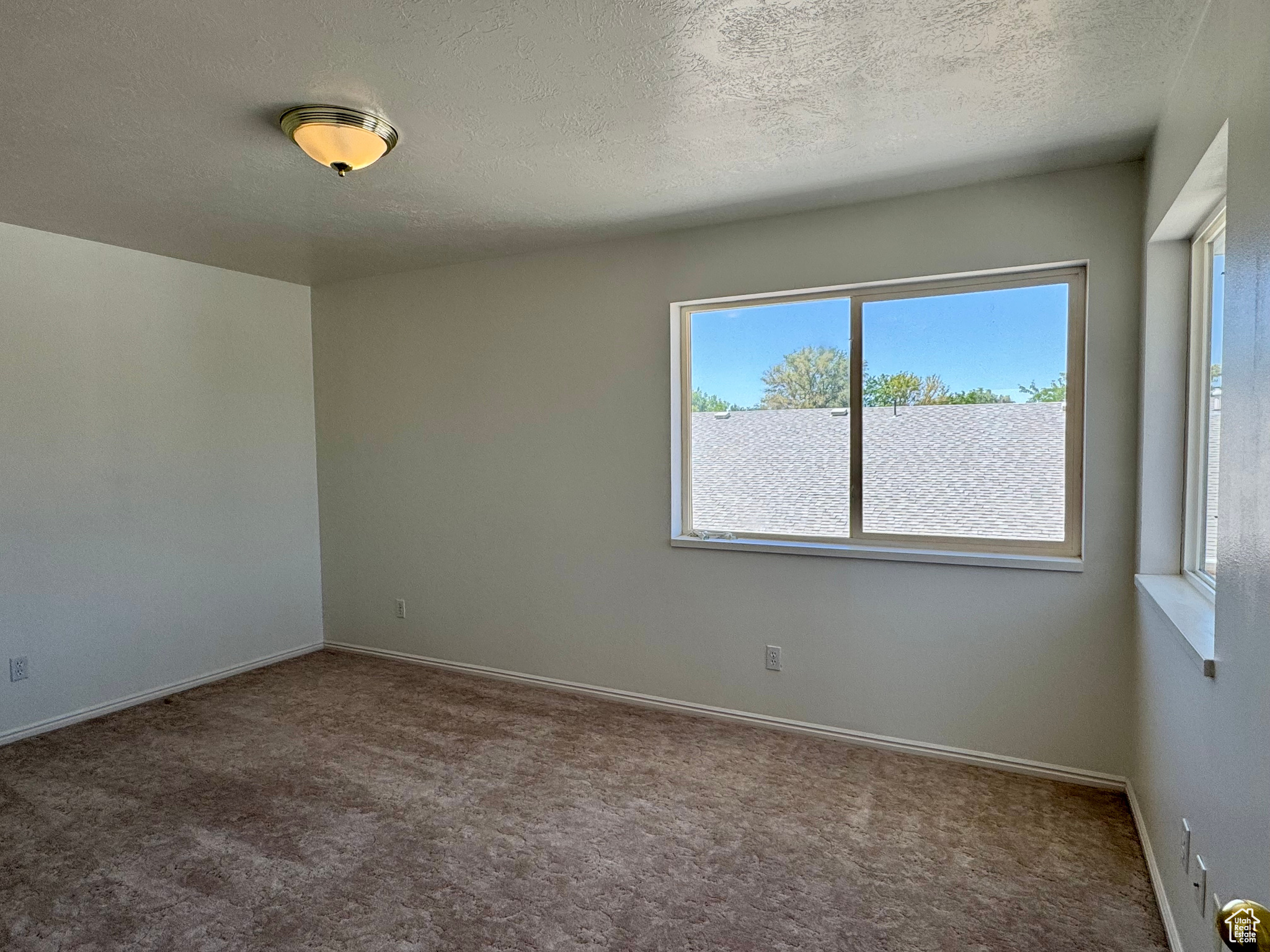 TOPAZ TOWNHOMES - Residential