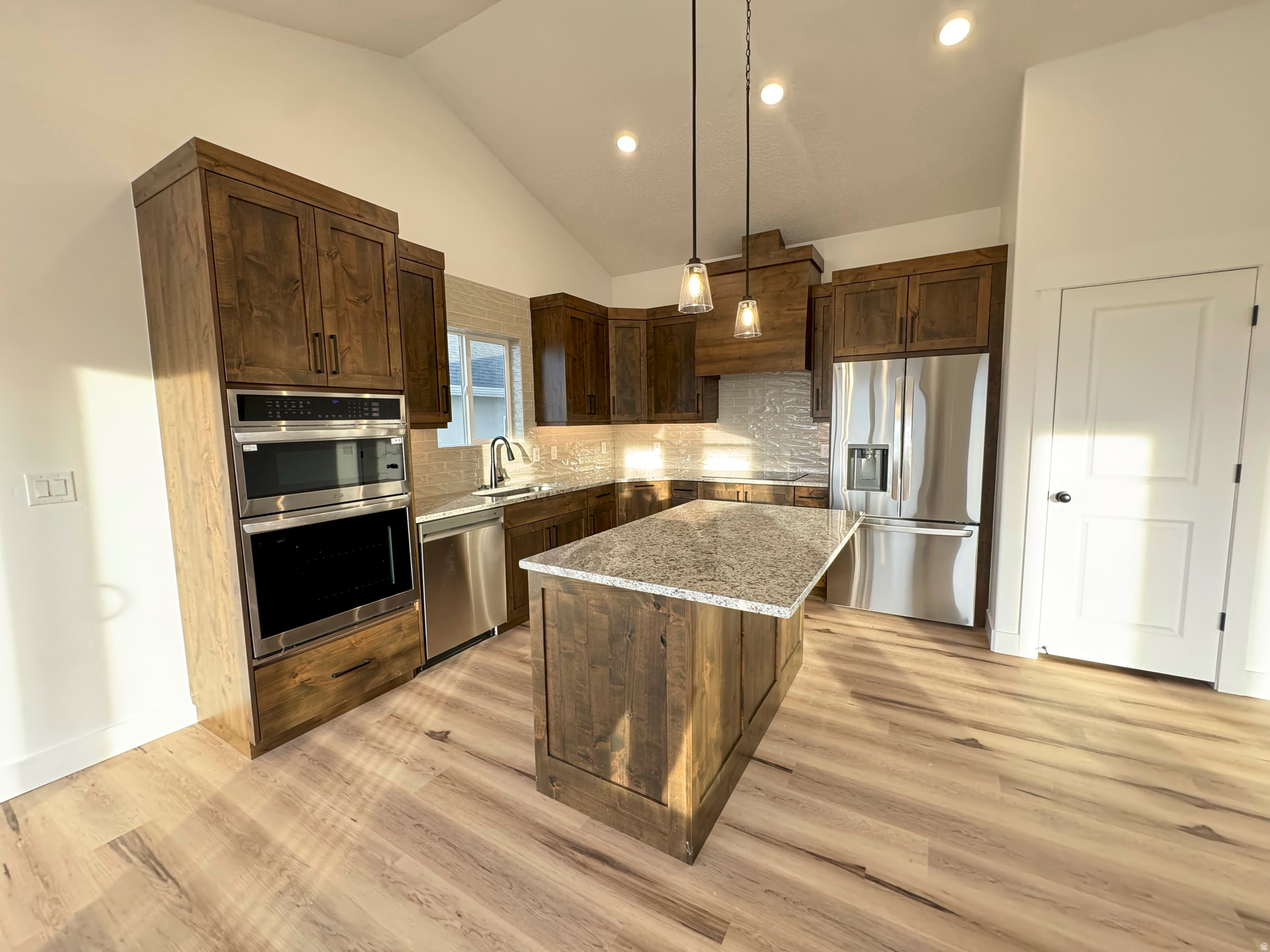 OVERLAKE ESTATES - Residential