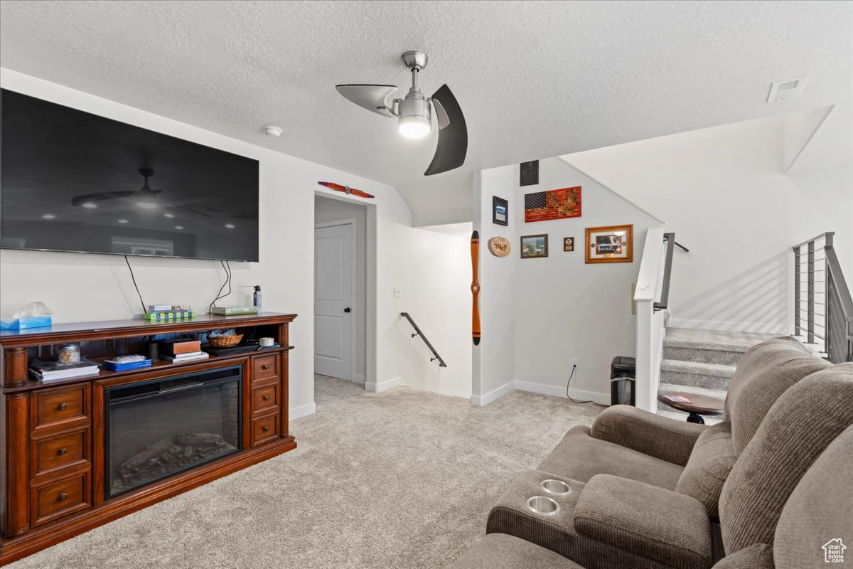 SALT POINT - Residential