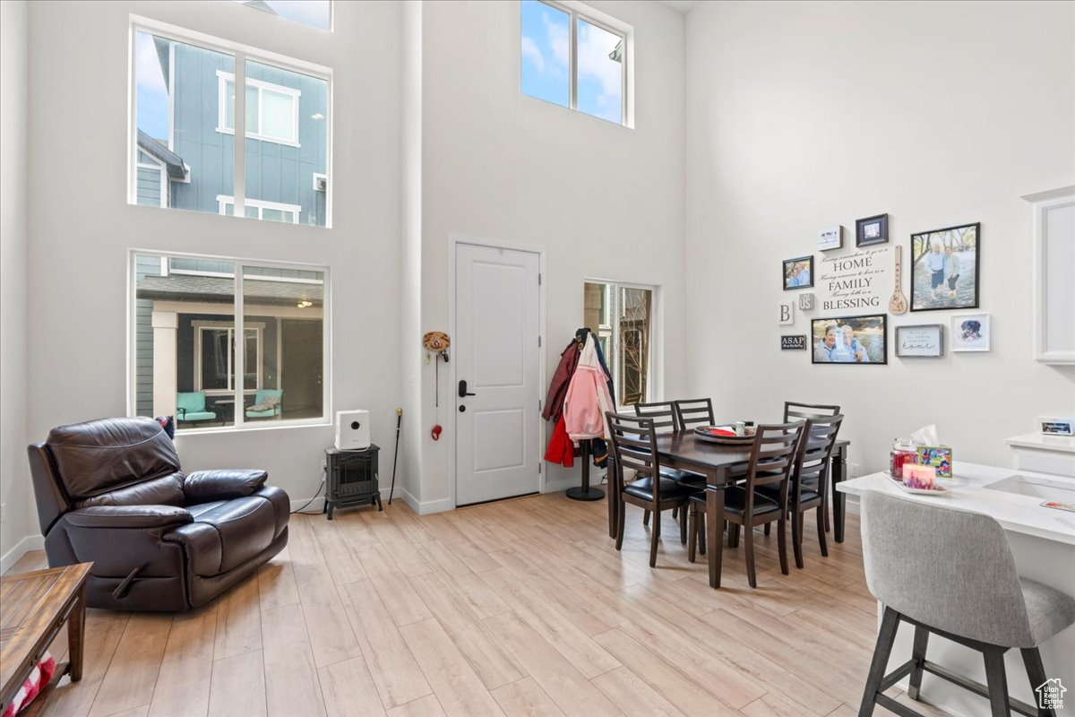 SALT POINT - Residential