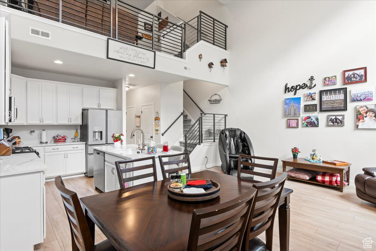 SALT POINT - Residential