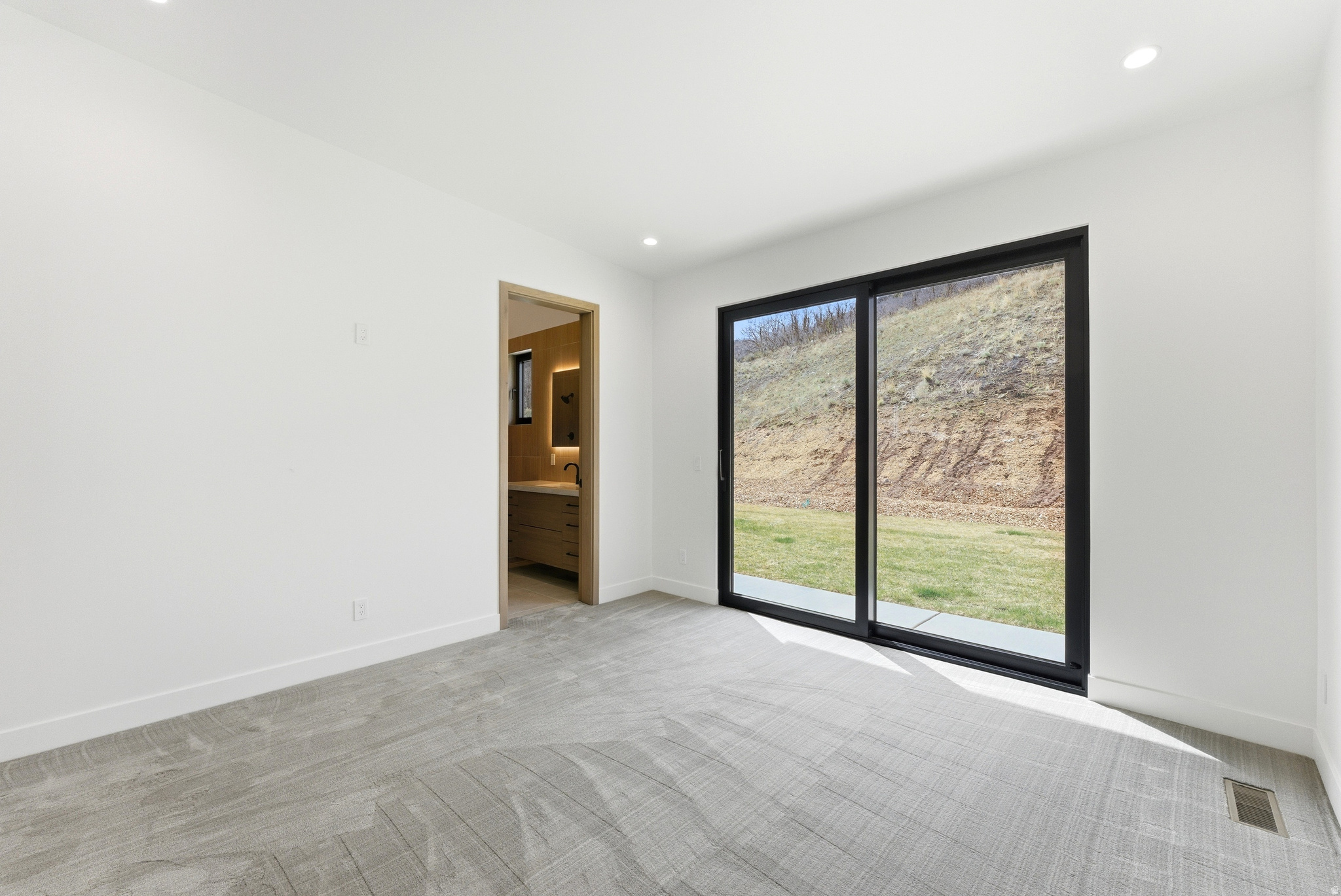 BENLOCH RANCH - Residential Lease