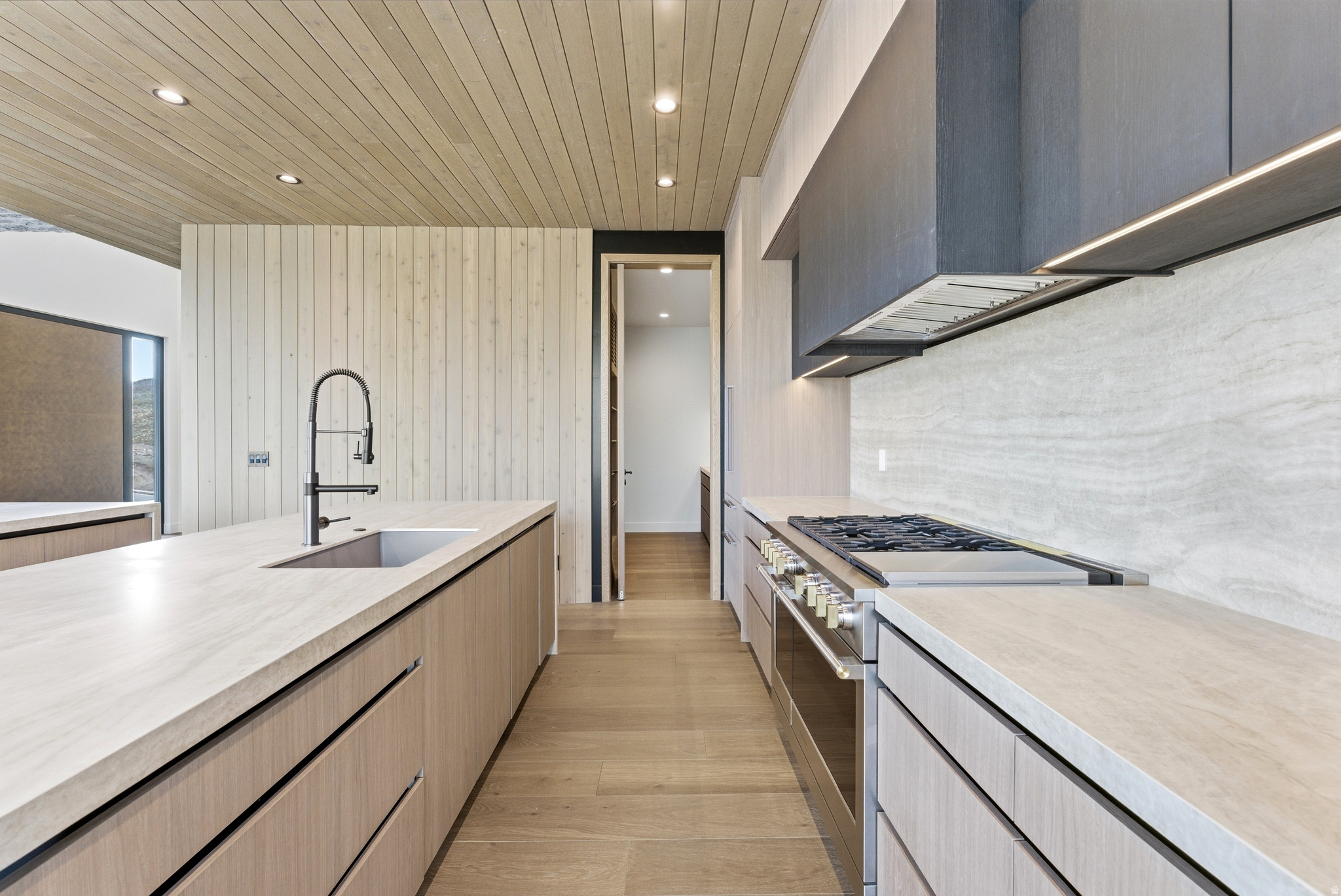 BENLOCH RANCH - Residential Lease