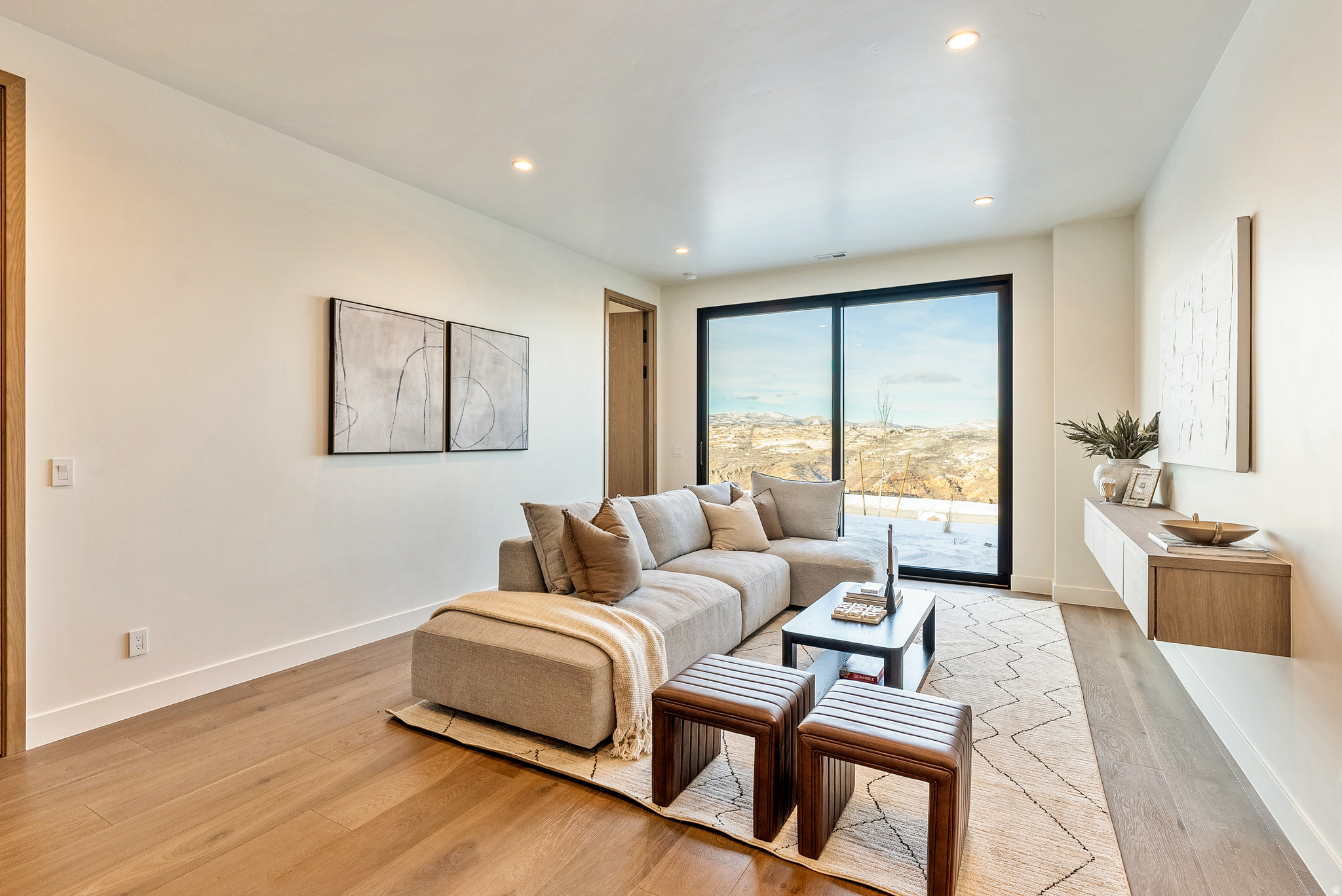 BENLOCH RANCH - Residential Lease