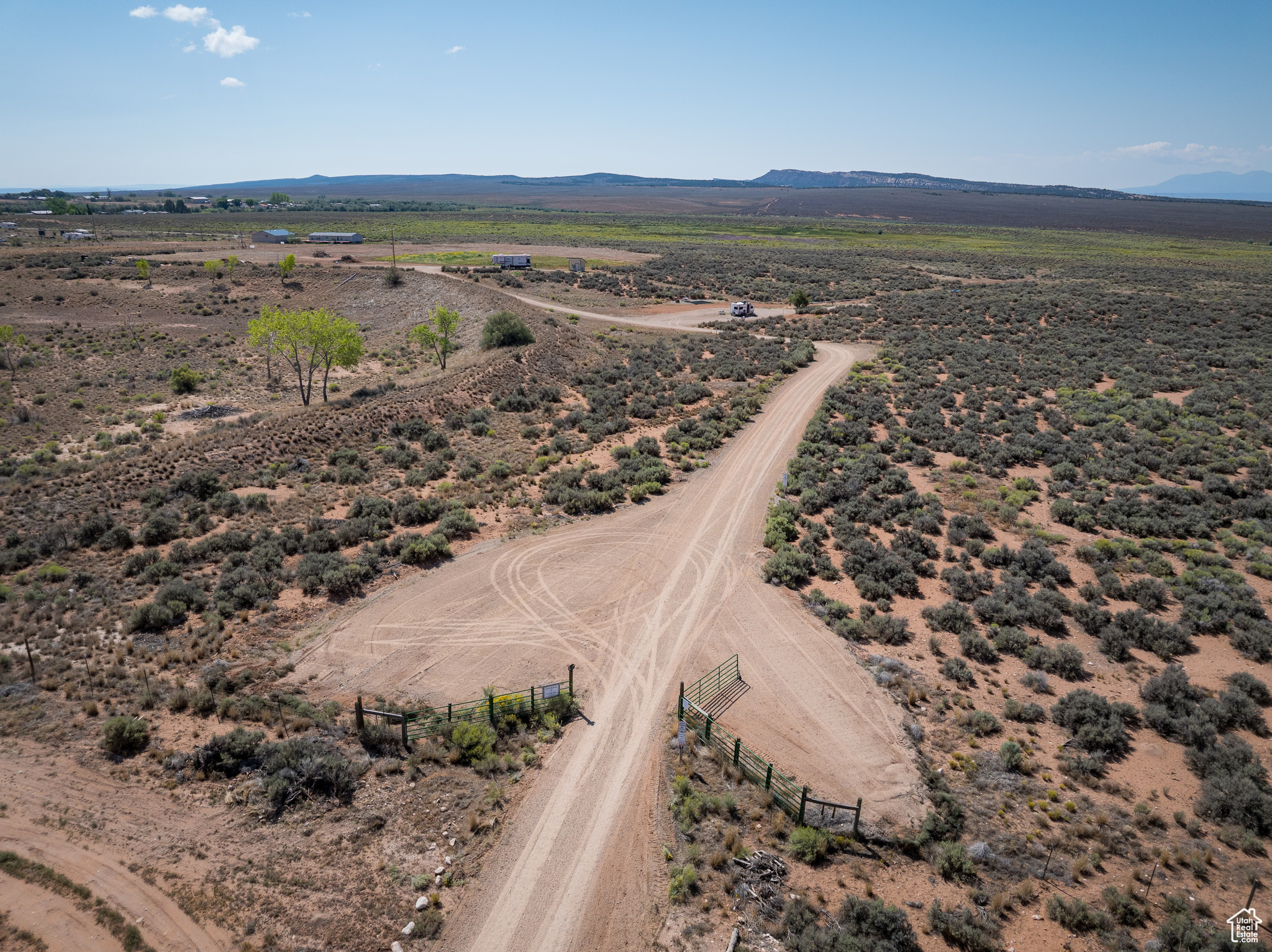 SEC 9 T29S R24E: SW+NE+ (LESS AND EXCEPT - Land
