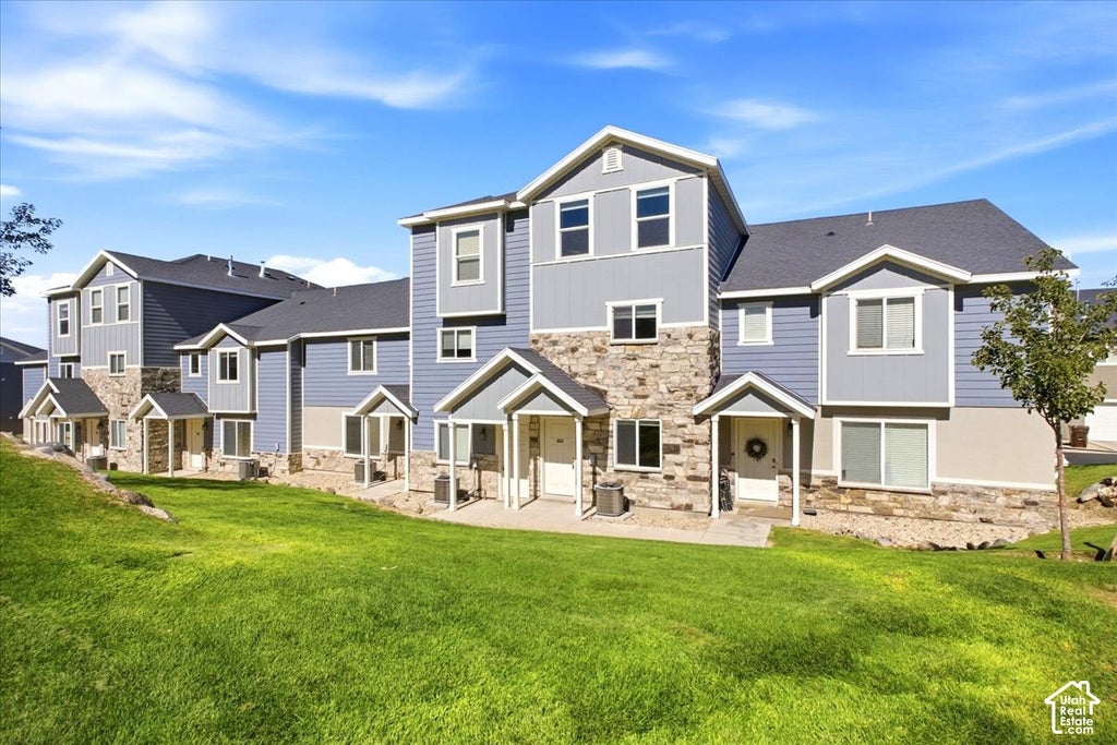 Photo of 14406 S OAKFIELD WAY, Herriman, UT 84096 (MLS # 2187394)