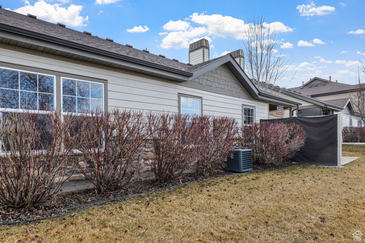 9174 S Jordan Oaks Dr, Sandy, Utah image 25