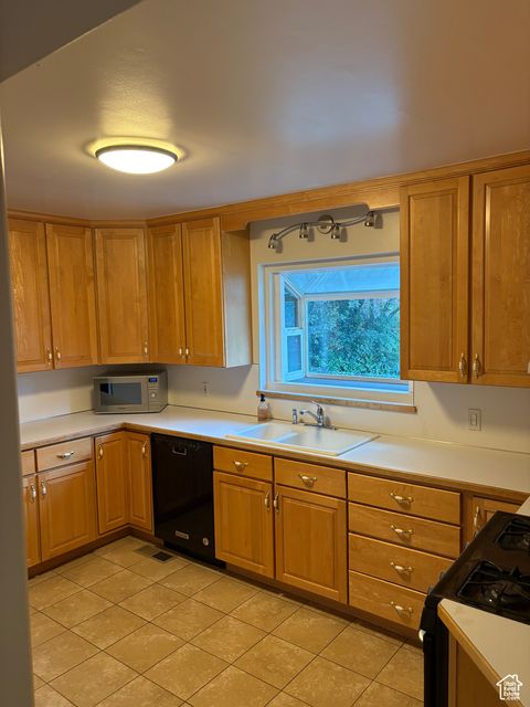 Tiny photo for 3061 S RAINIER AVE, Millcreek, UT 84109 (MLS # 2108436)