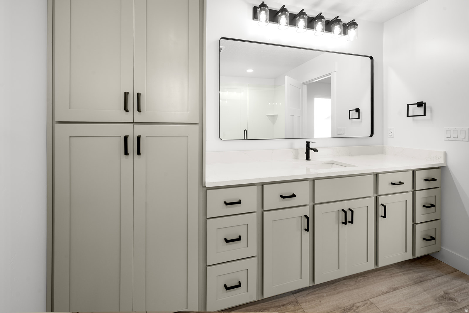 EAST RIDGE - Residential