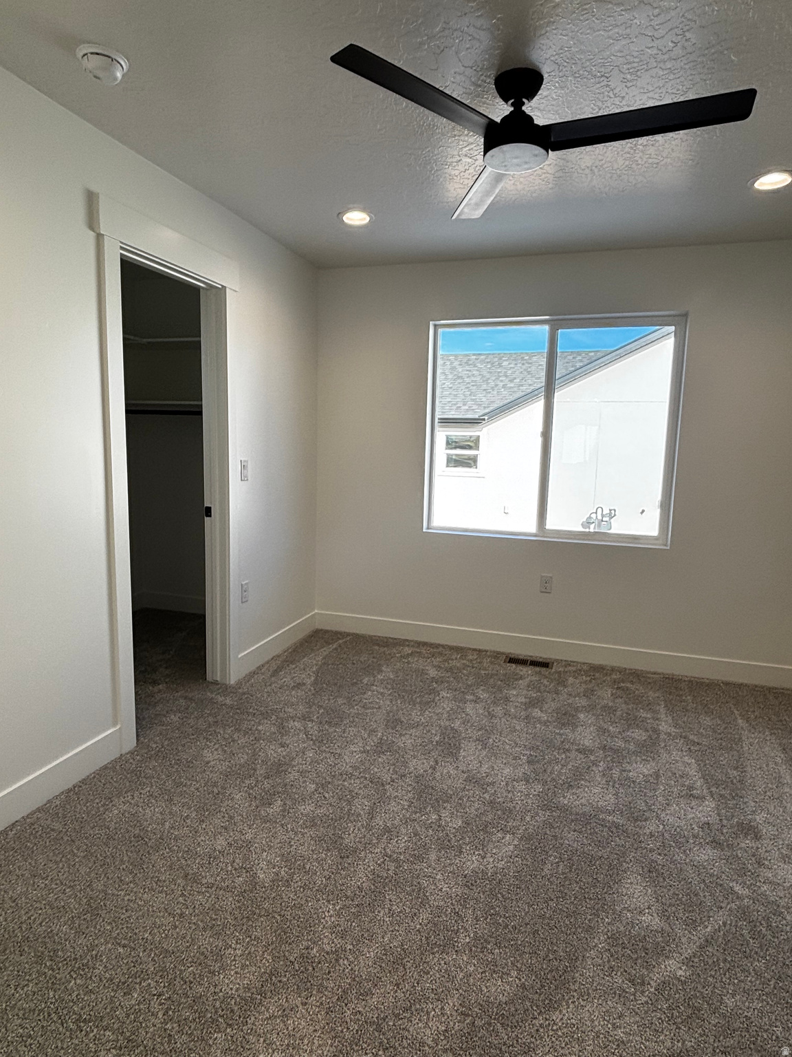 EAST RIDGE - Residential